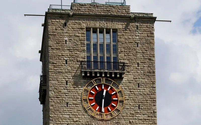 Stuttgart station tower with its tower clock - an observation and exhibition tower for Stuttgart 21